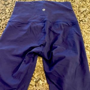 Lululemon navy blue leggings
